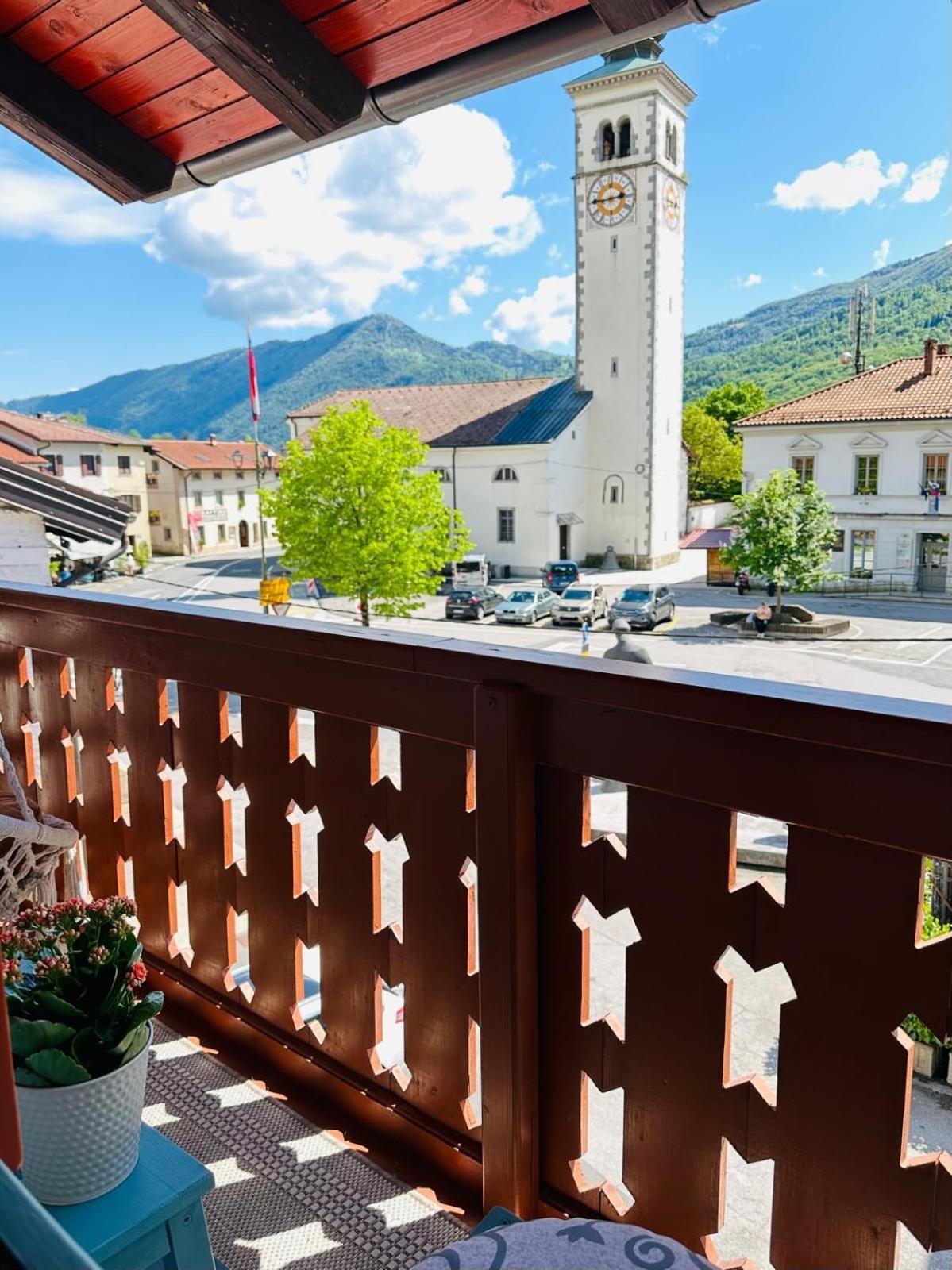 Villa Hisa Rejmr With Private Parking Kobarid Exterior foto